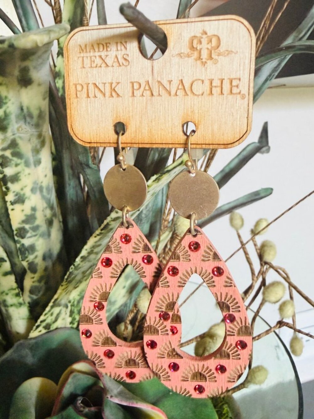Hallow Teardrop Earrings